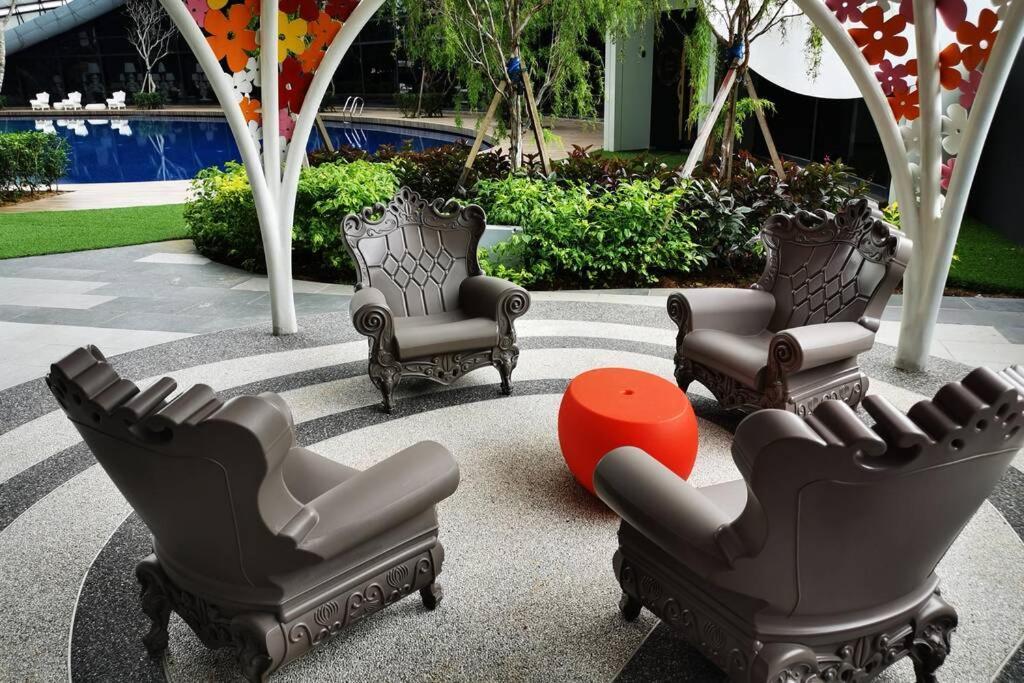 Happyhome @ Arte Mont Kiara Kuala Lumpur Hartamas Damansara ภายนอก รูปภาพ
